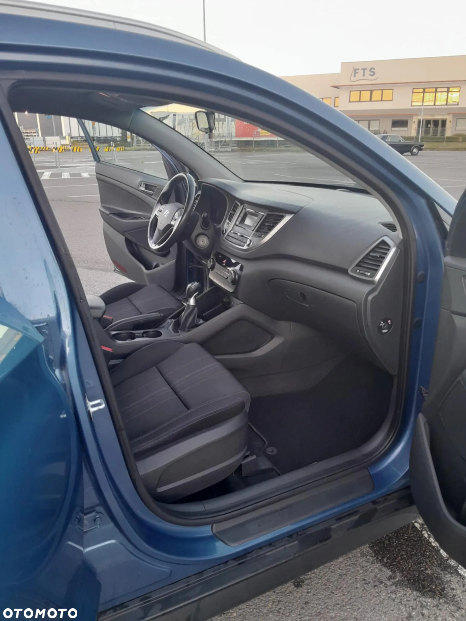 Hyundai Tucson 1.7 CRDI BlueDrive Classic 2WD - 2