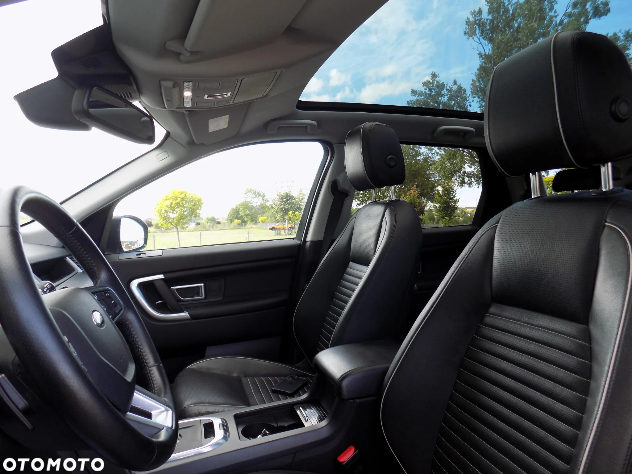 Land Rover Discovery Sport 2.0 D150 R-Dynamic HSE - 12