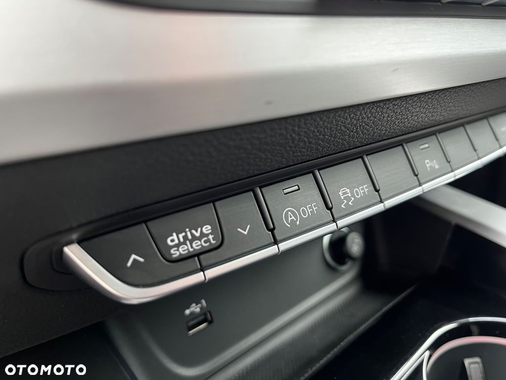 Audi A4 Avant 35 TFSI mHEV S tronic - 38