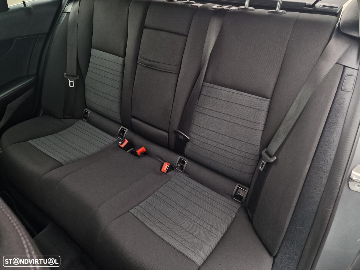 Mercedes-Benz C 200 d Avantgarde Aut. - 21