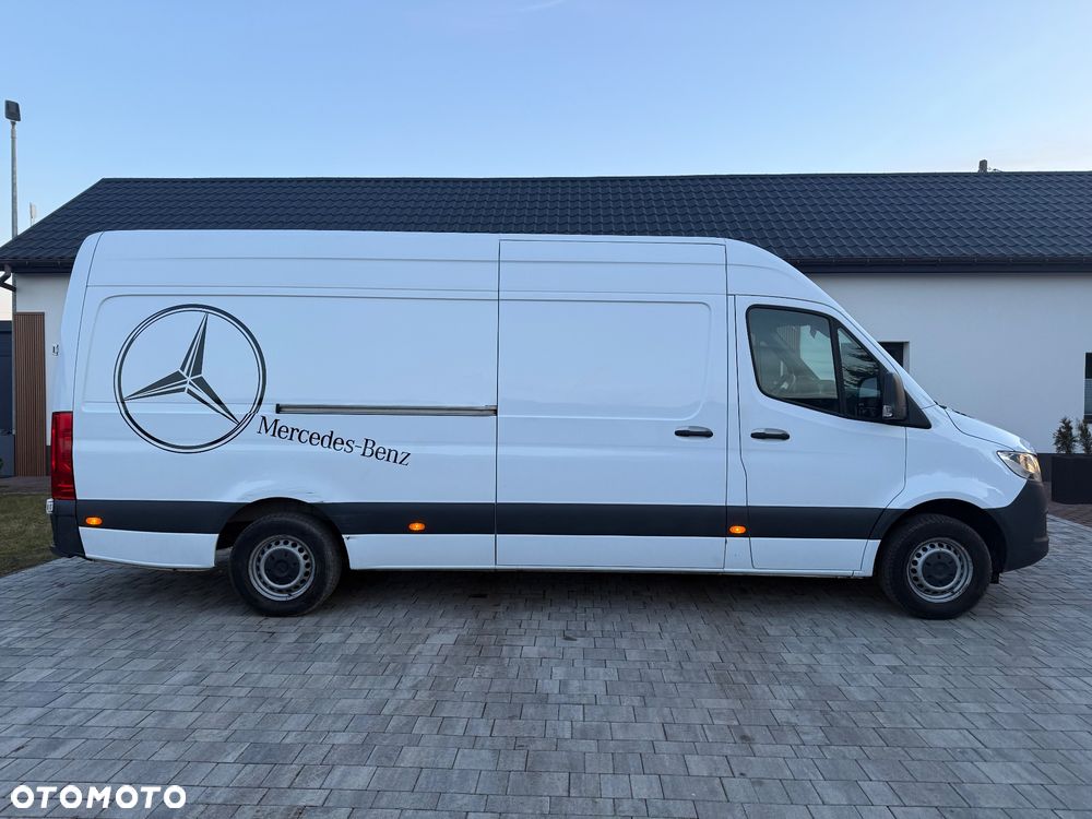 Mercedes-Benz Sprinter - 5