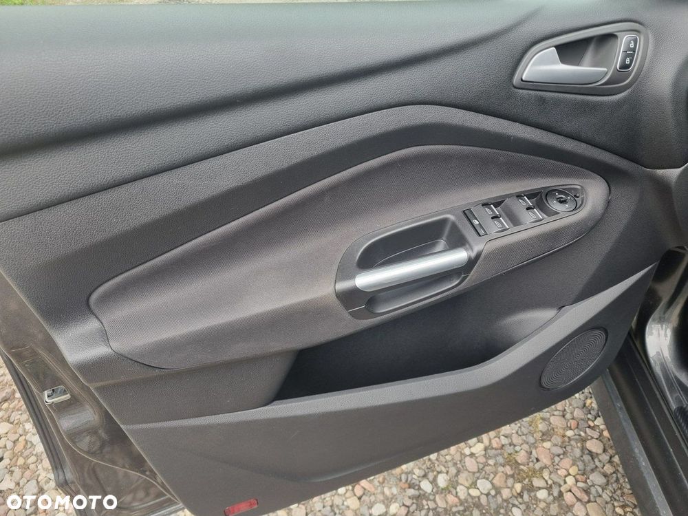 Ford C-MAX - 22
