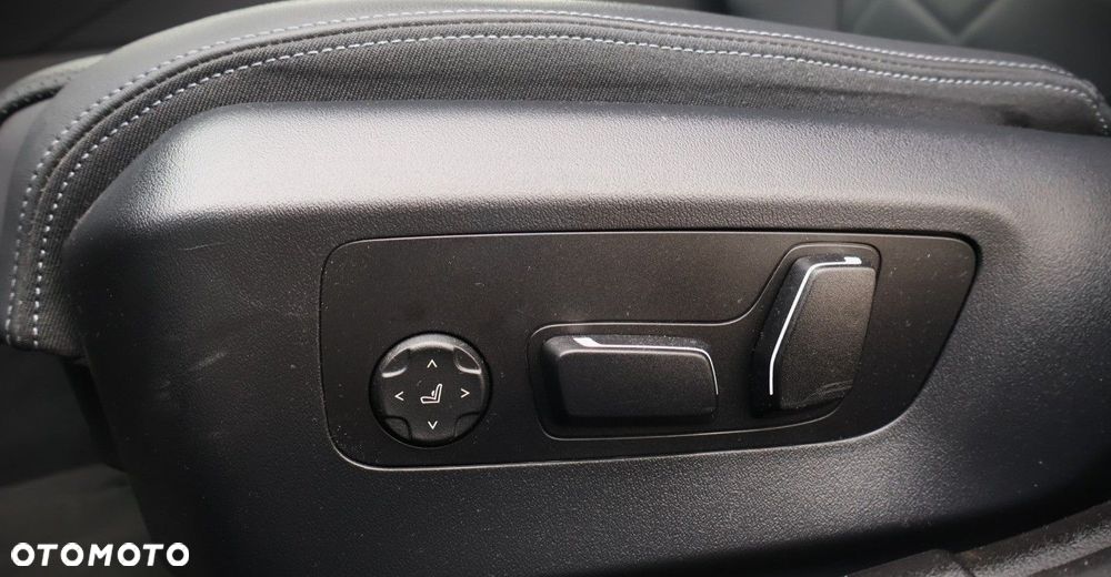 BMW Seria 5 520d - 17