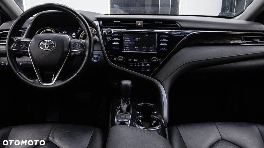 Toyota Camry 2.5 Hybrid Comfort CVT - 14