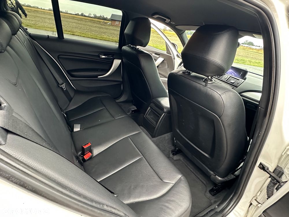 BMW Seria 1 118d Sport Line - 8