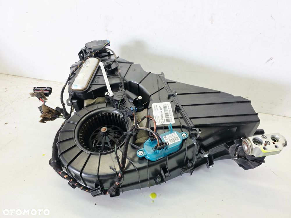 NAGRZEWNICA TYLNA TYŁ AUDI Q7 4L 4L0820004C - 10