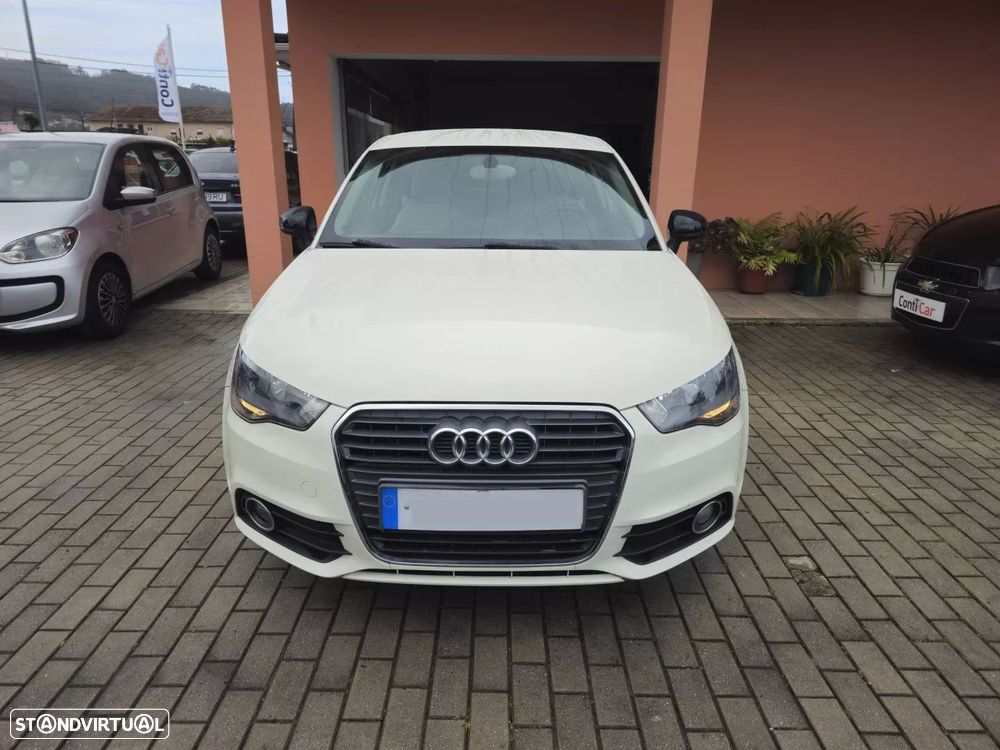 Audi A1 1.2 TFSI Attraction - 2