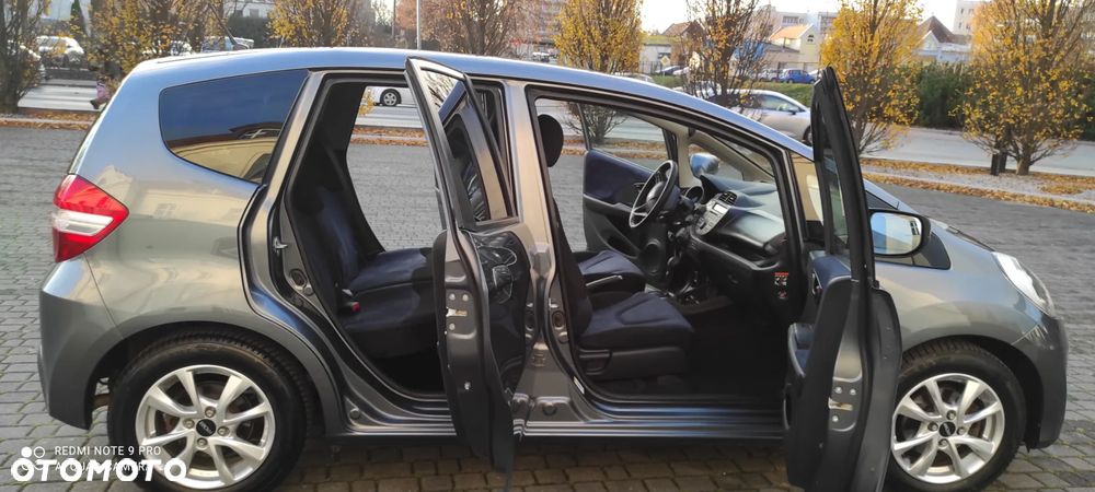 Honda Jazz 1.4 i-VTEC CVT Trend - 27