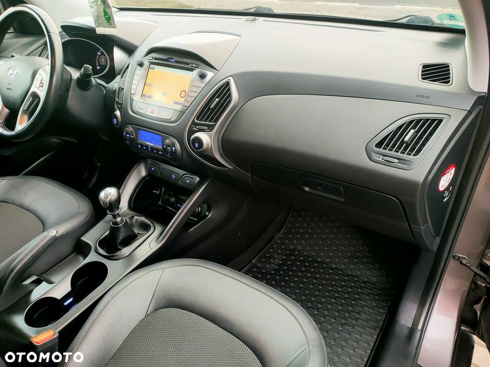 Hyundai ix35 1.6 2WD blue Comfort - 21