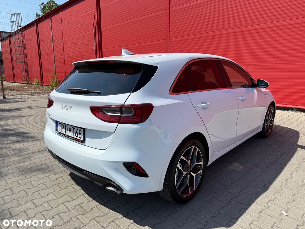 Kia Ceed - 7