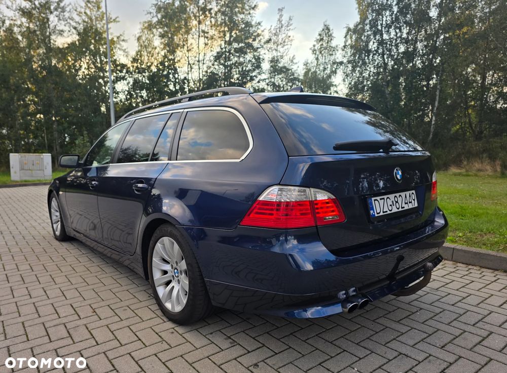 BMW Seria 5 525d Touring - 7