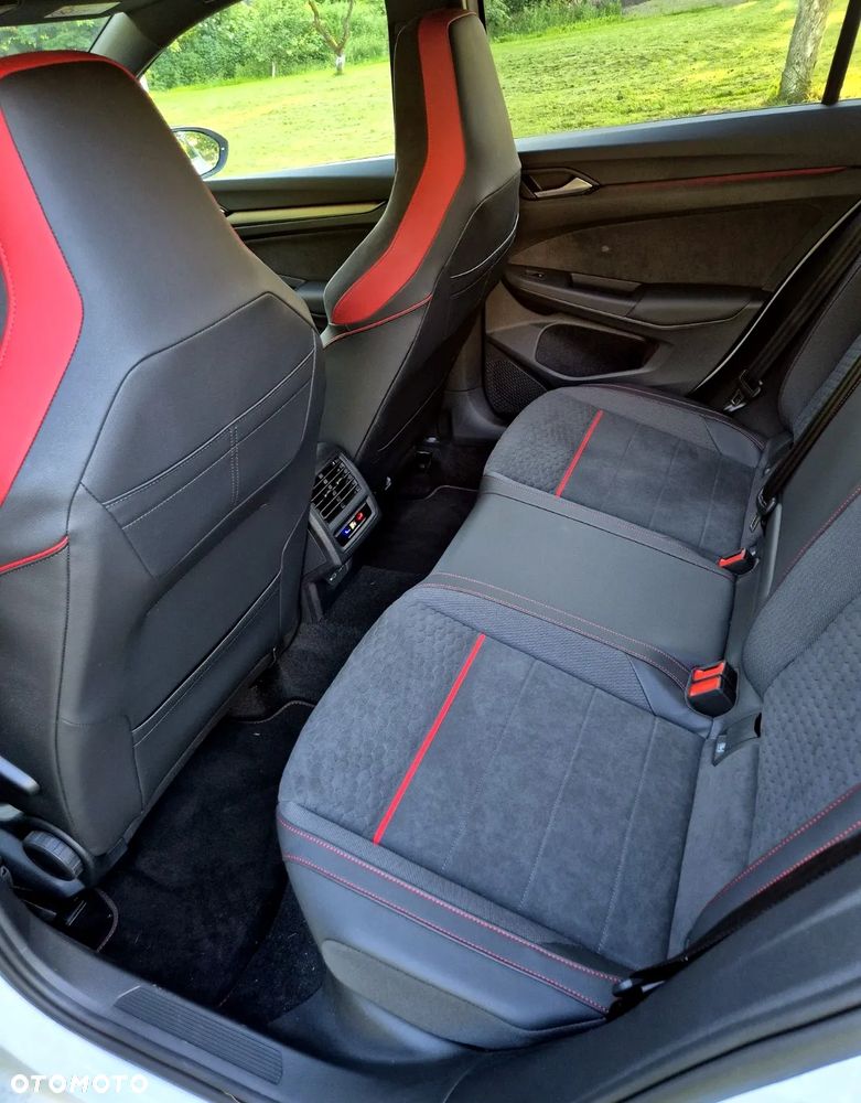 Volkswagen Golf 2.0 TSI GTI Clubsport DSG - 12