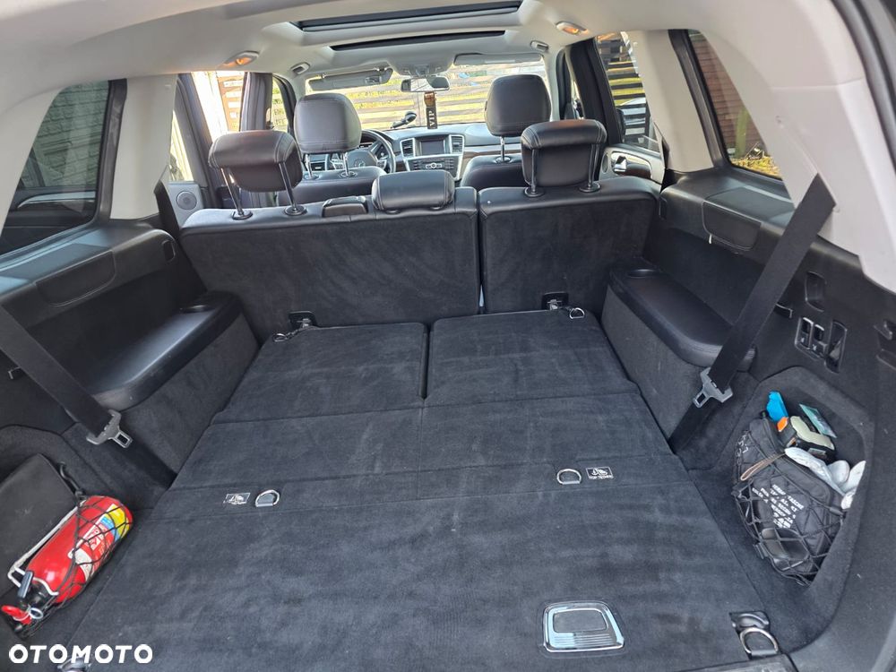 Mercedes-Benz GL 350 BlueTEC 4-Matic - 9