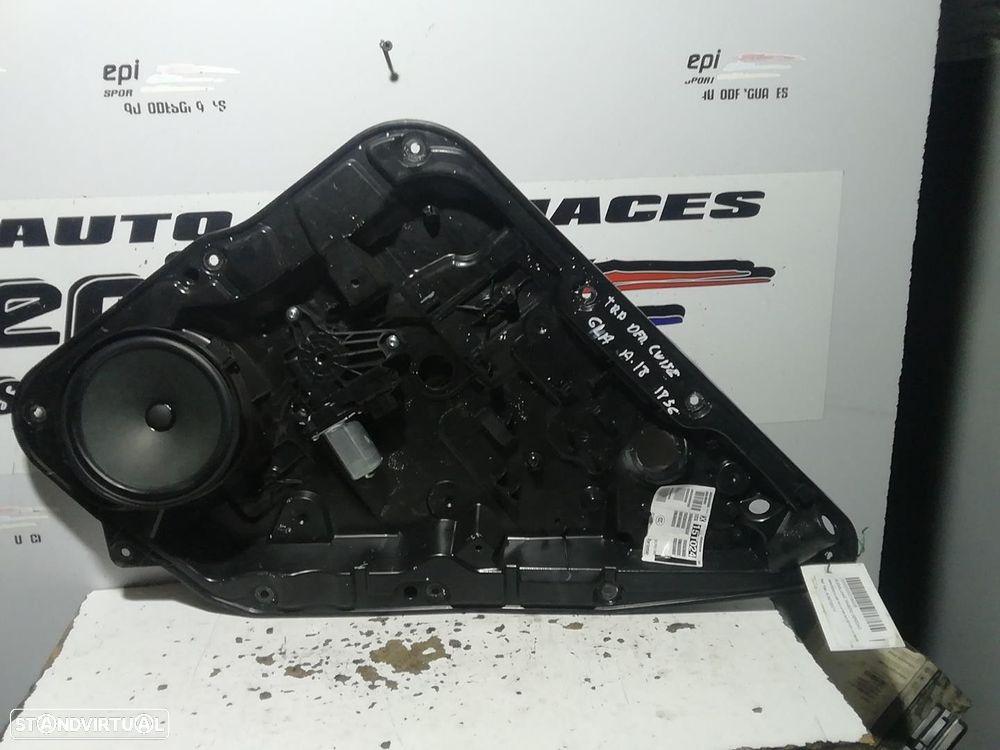 ELEVADOR DE VIDRO TRASEIRO DIREITO MERCEDES-BENZ CLASSE GLA 2018 - 4