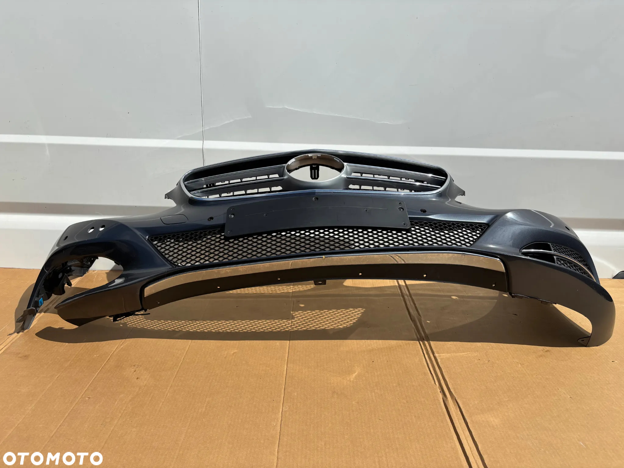 Mercedes E Klasa W212 Lift Zderzak Przedni PDC Atrapa Grill Zderzaka Przedniego Kratka Chrom A2128851838 A2128850822 - 5
