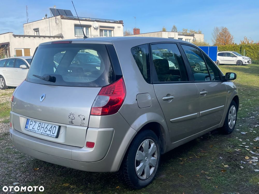 Renault Scenic 1.6 16V 110 Authentique - 5