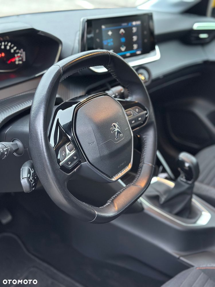 Peugeot 208 1.2 PureTech Active Pack S&S - 16