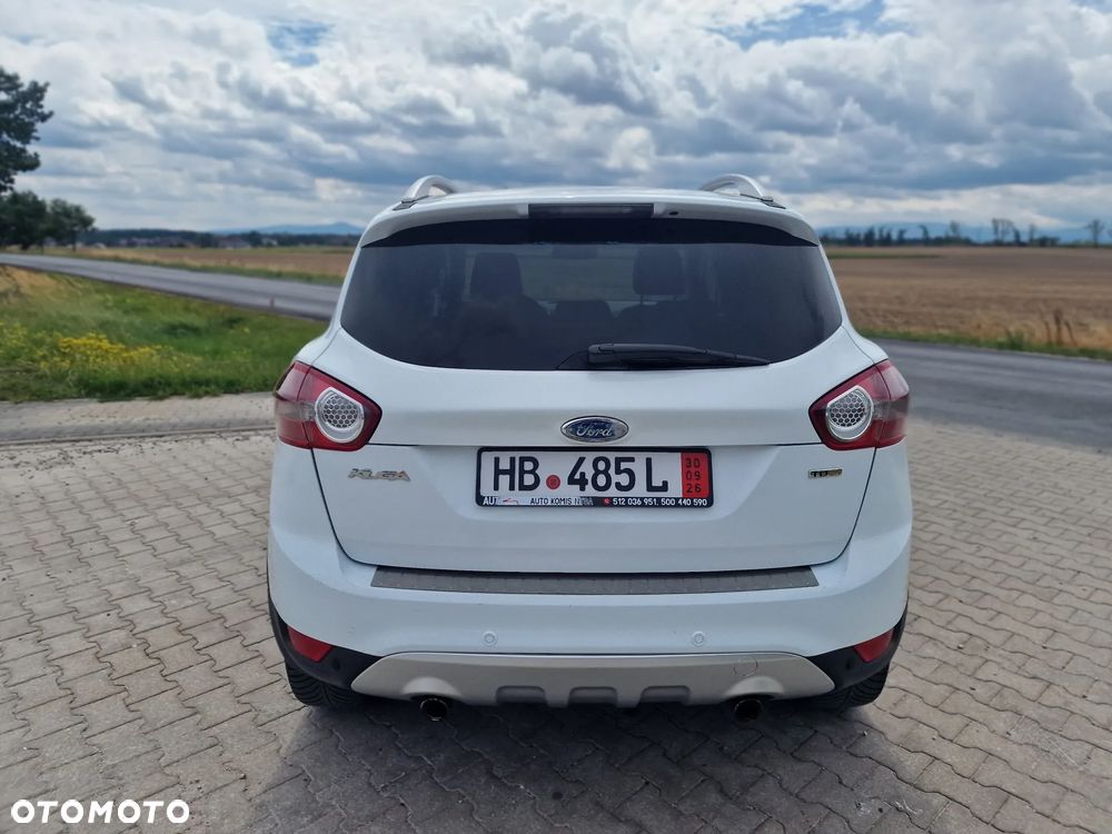 Ford Kuga 2.0 TDCi 4x4 Titanium - 11