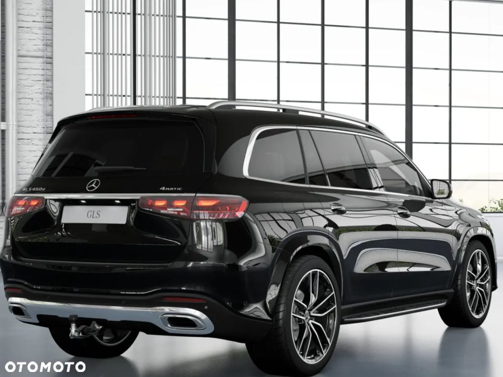Mercedes-Benz GLS - 13