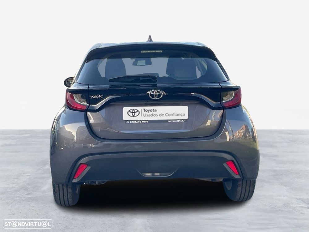 Toyota Yaris - 4