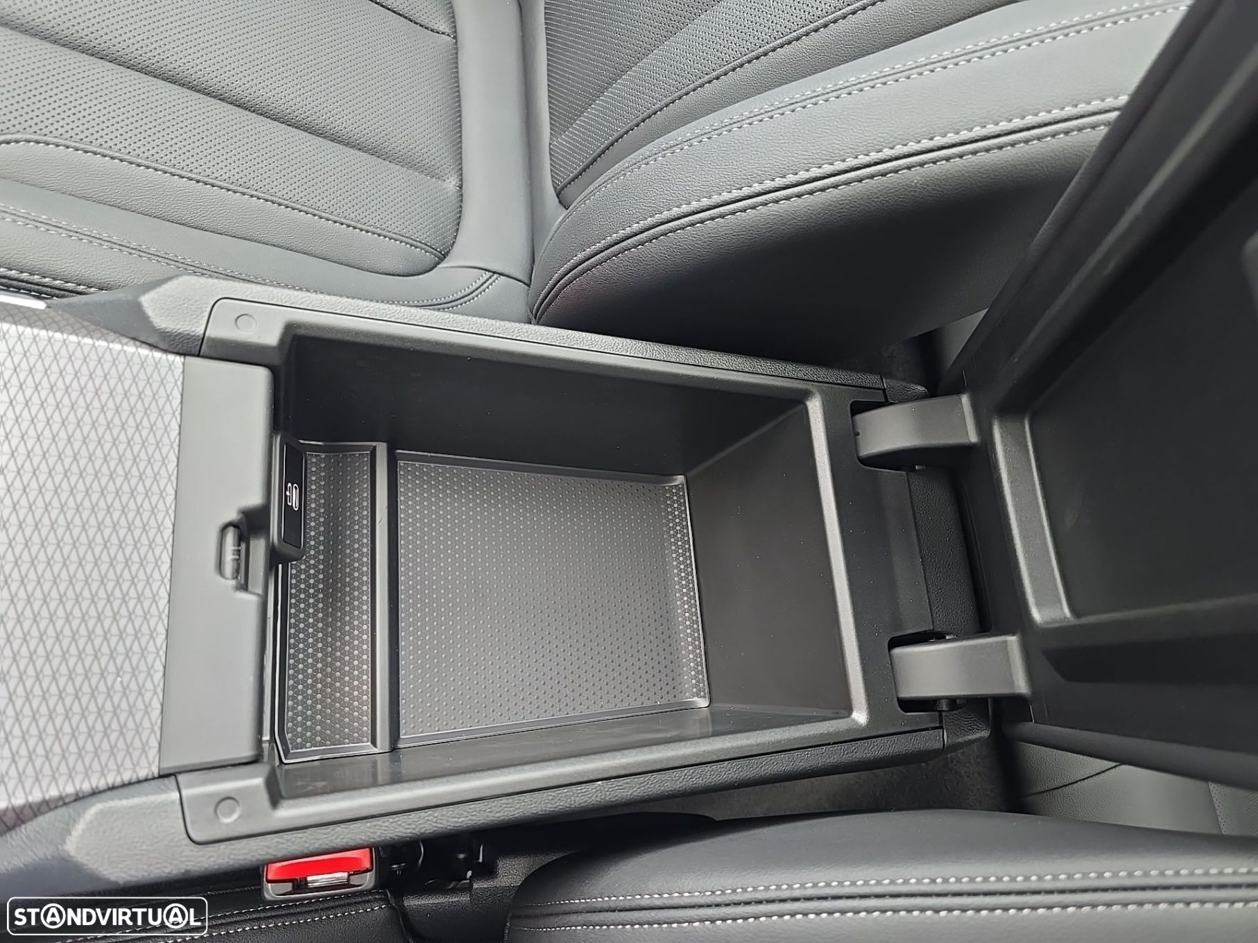 BMW i4 eDrive35 Pack Desportivo M - 31