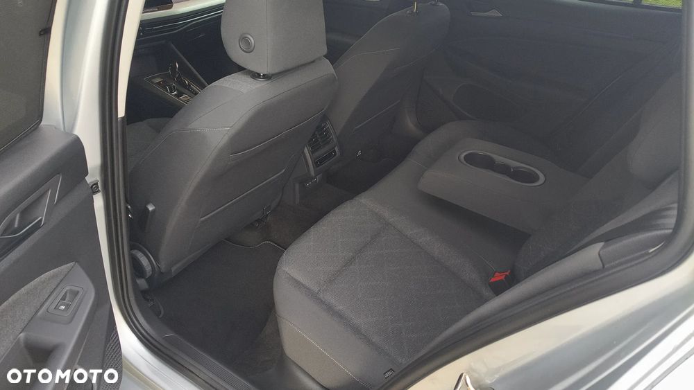 Volkswagen Golf - 12