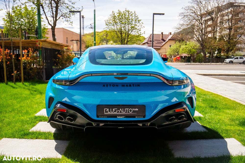 Aston Martin V8 Vantage Standard - 6