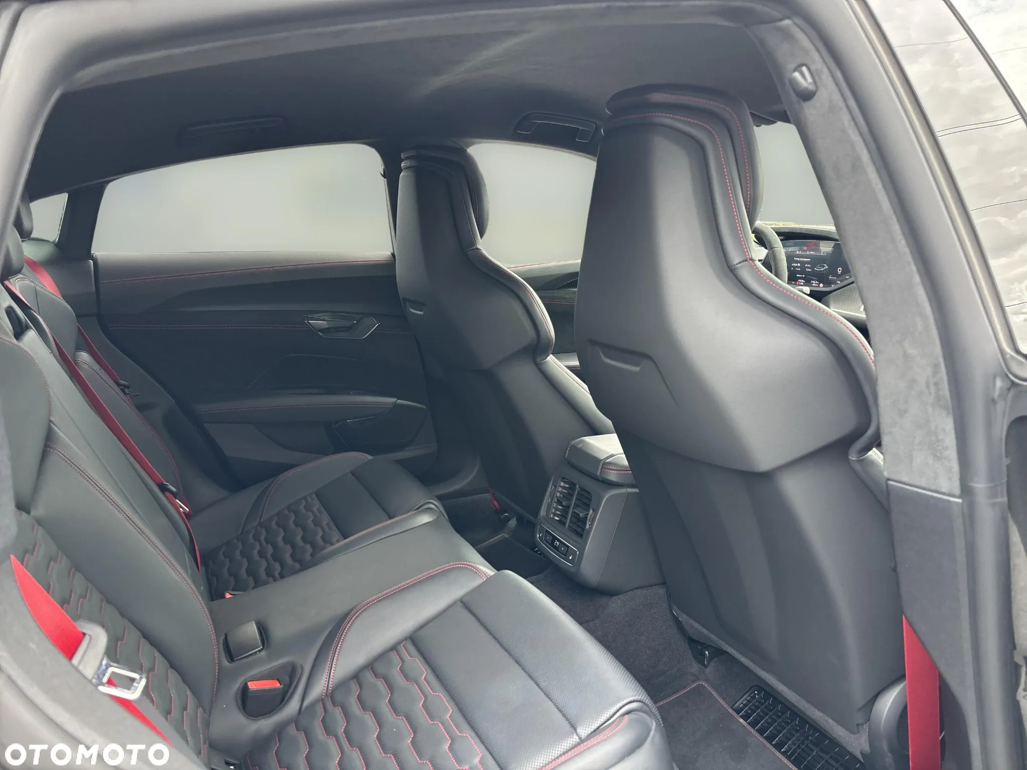 Audi e-tron GT 105kWh RS Quattro - 11