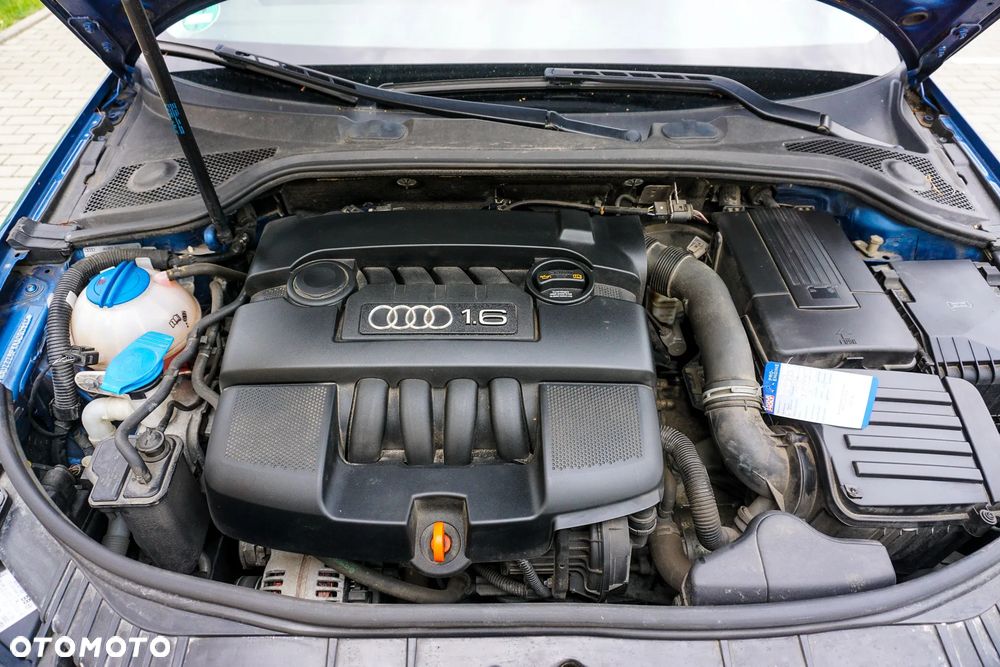 Audi A3 Sportback 1.6 S tronic Ambiente - 9