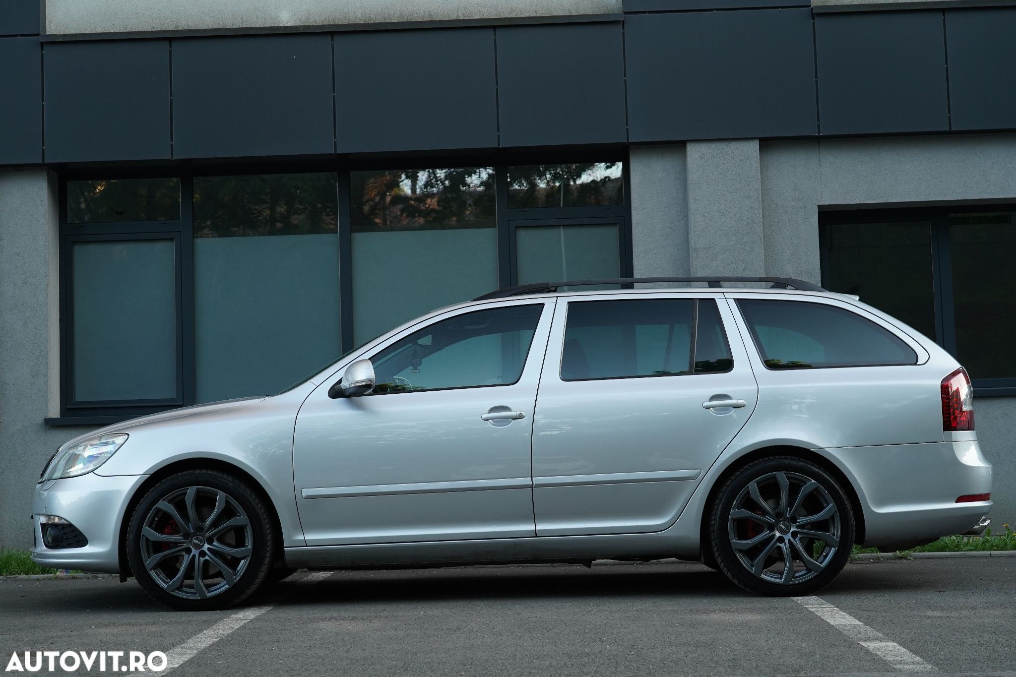 Skoda Octavia Combi Diesel 2.0 TDI RS - 13