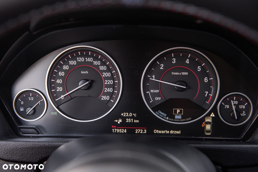 BMW Seria 3 330e iPerformance Advantage - 25