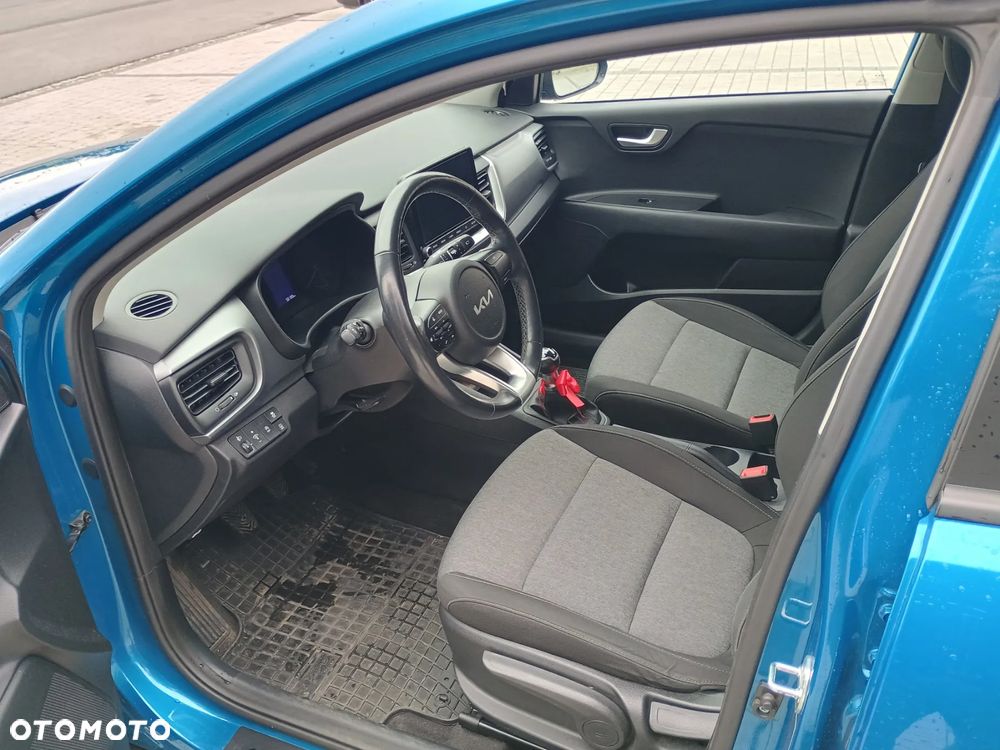 Kia Stonic 1.2 M - 7