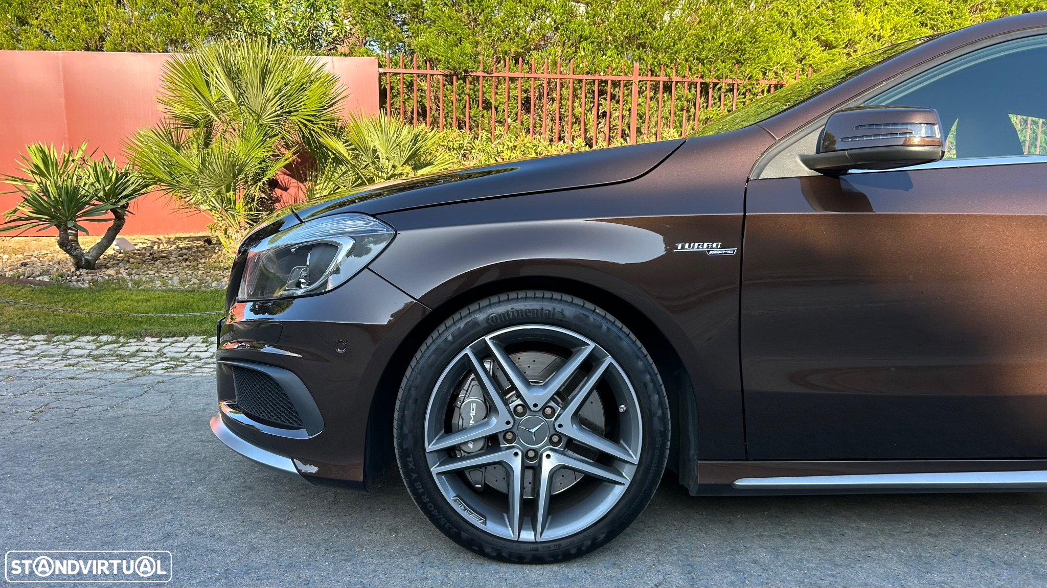 Mercedes-Benz A 45 AMG 4Matic Speedshift 7G-DCT - 18