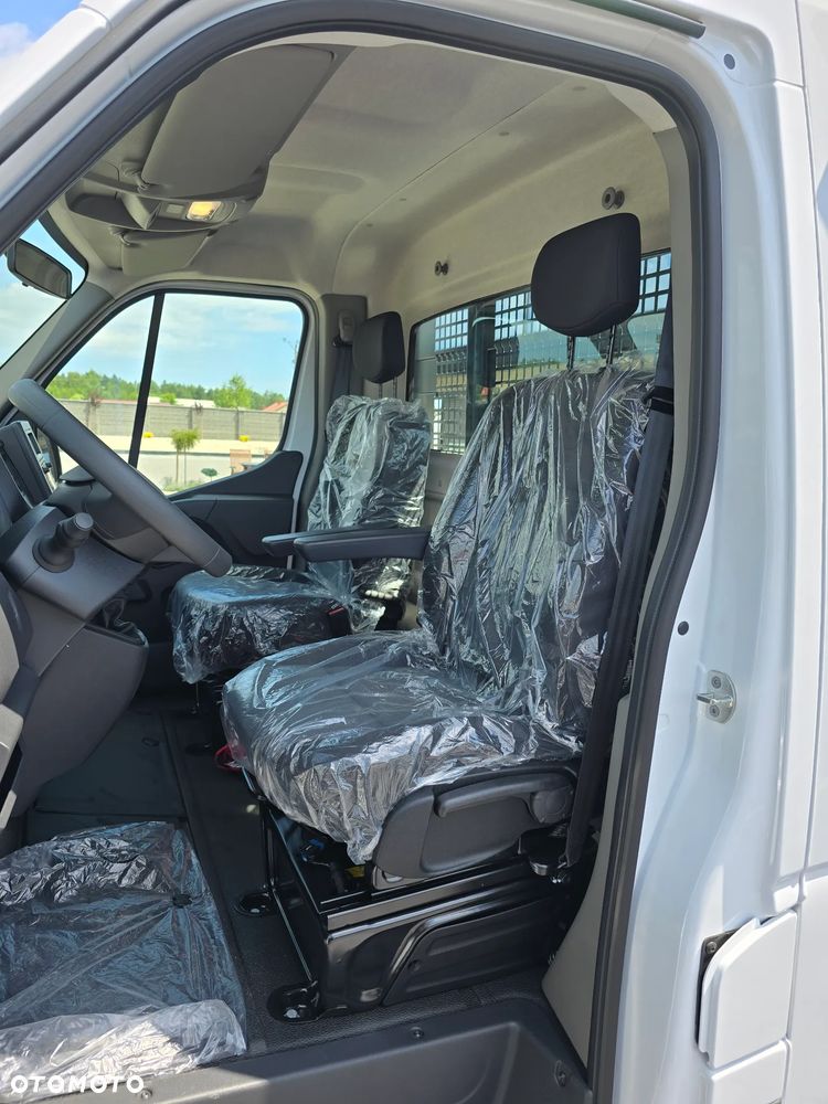 Renault MASTER 17Km WYWROTKA 3 STRONNA 1011Kg Ładowność SILNIK 2,3 AUTO NIE UŻYWANE NA GWARANCJI STAN NOWY NOWY NOWY SALON POLSKA TO SŁONIK BOGATE WYPOSAŻENIE HAK LEDY KLIMA TEMPOMAT - 32