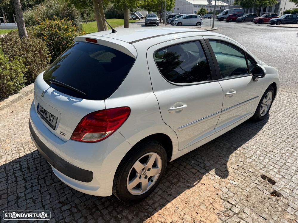 Peugeot 207 1.4 VTi Active - 6