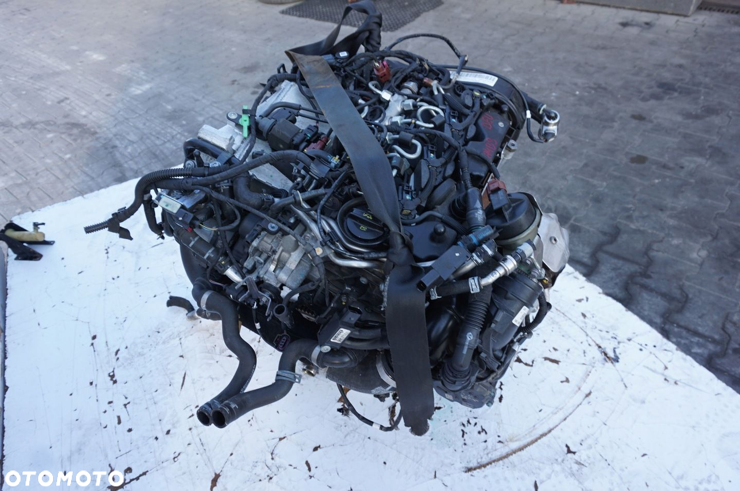 SILNIK DEU AUDI A4 B9 A5 F5 2.0 TDI KOMPLET 38 TYS KM - 7