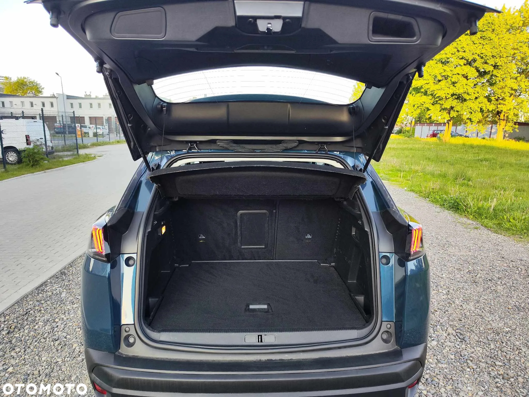 Peugeot 3008 1.5 BlueHDi Allure S&S EAT8 - 9