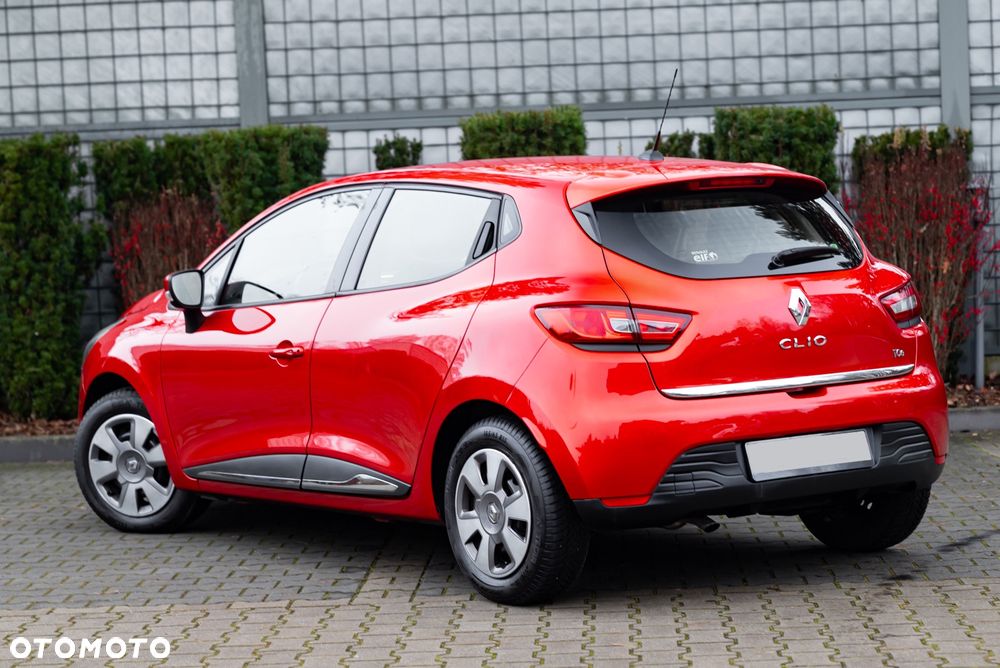 Renault Clio TCe 90 Limited - 14