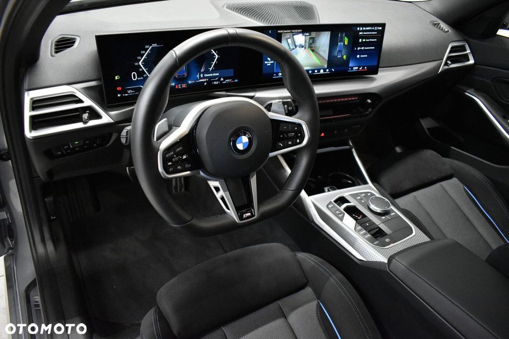 BMW Seria 3 330i xDrive M Sport sport - 4