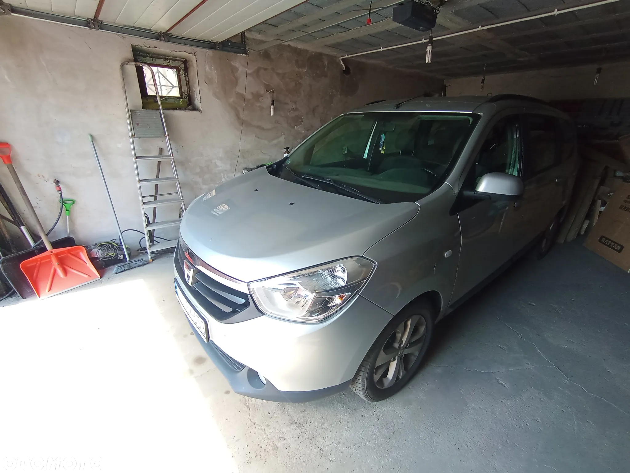 Dacia Lodgy 1.5 dCi Prestige - 4