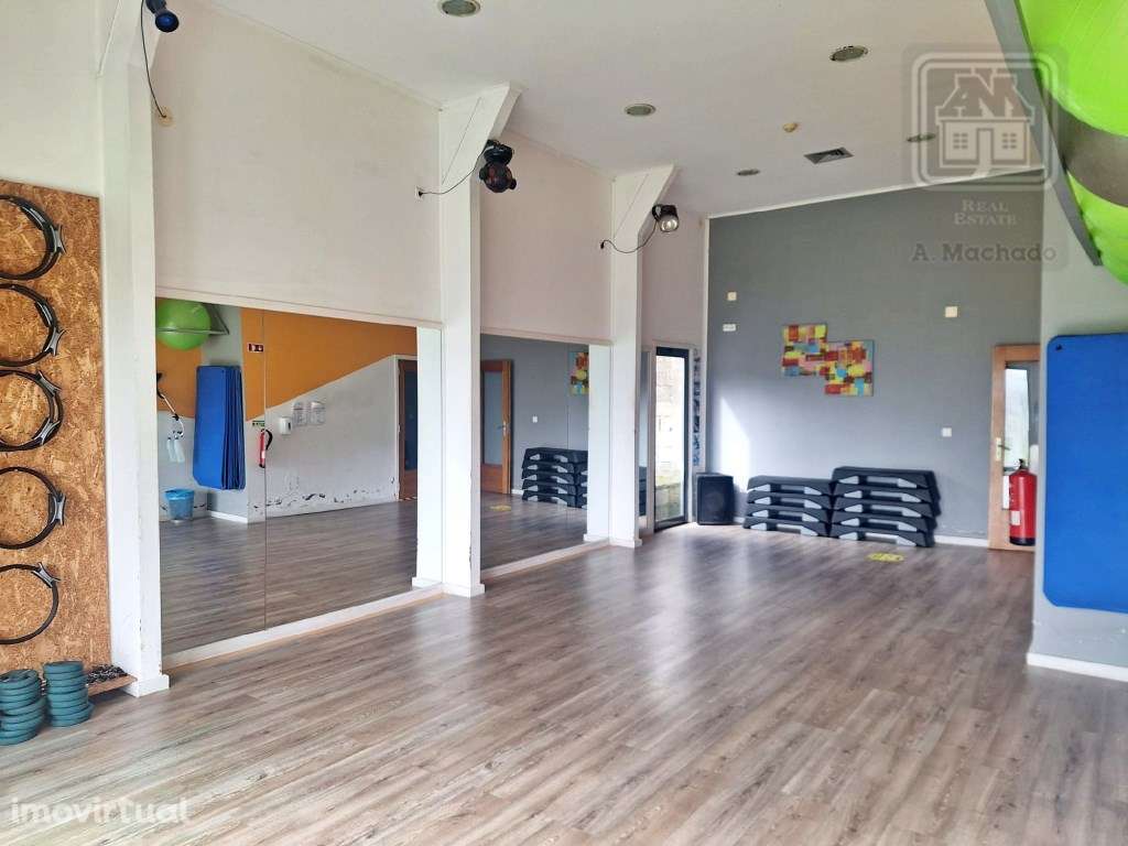 VENDA de Edifício - Comércio - Ginásio com amplo terreno - Ribeirin... - Grande imagem: 5/44