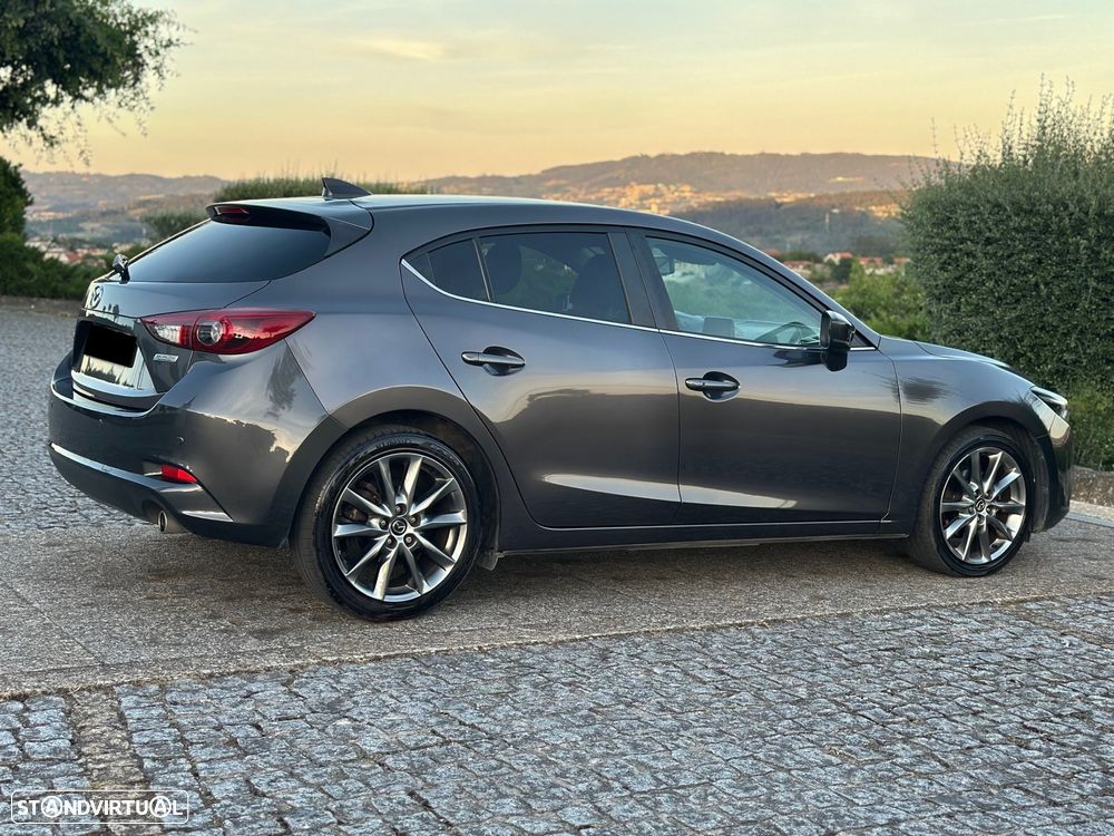 Mazda 3 Hatchback 1.5 Sky-D Excellence Pack Leather - 45