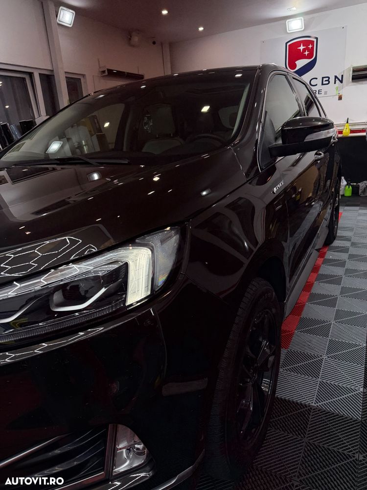 Ford Edge 2.0 Panther A8 AWD Vignale - 32