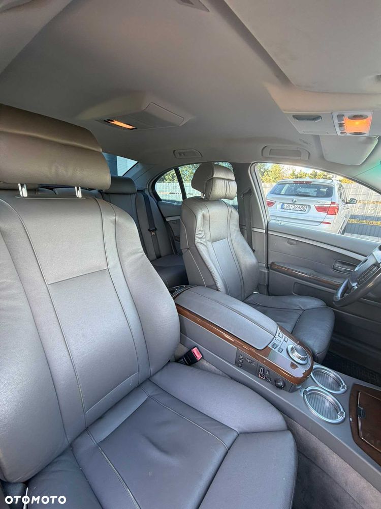 BMW Seria 7 - 6