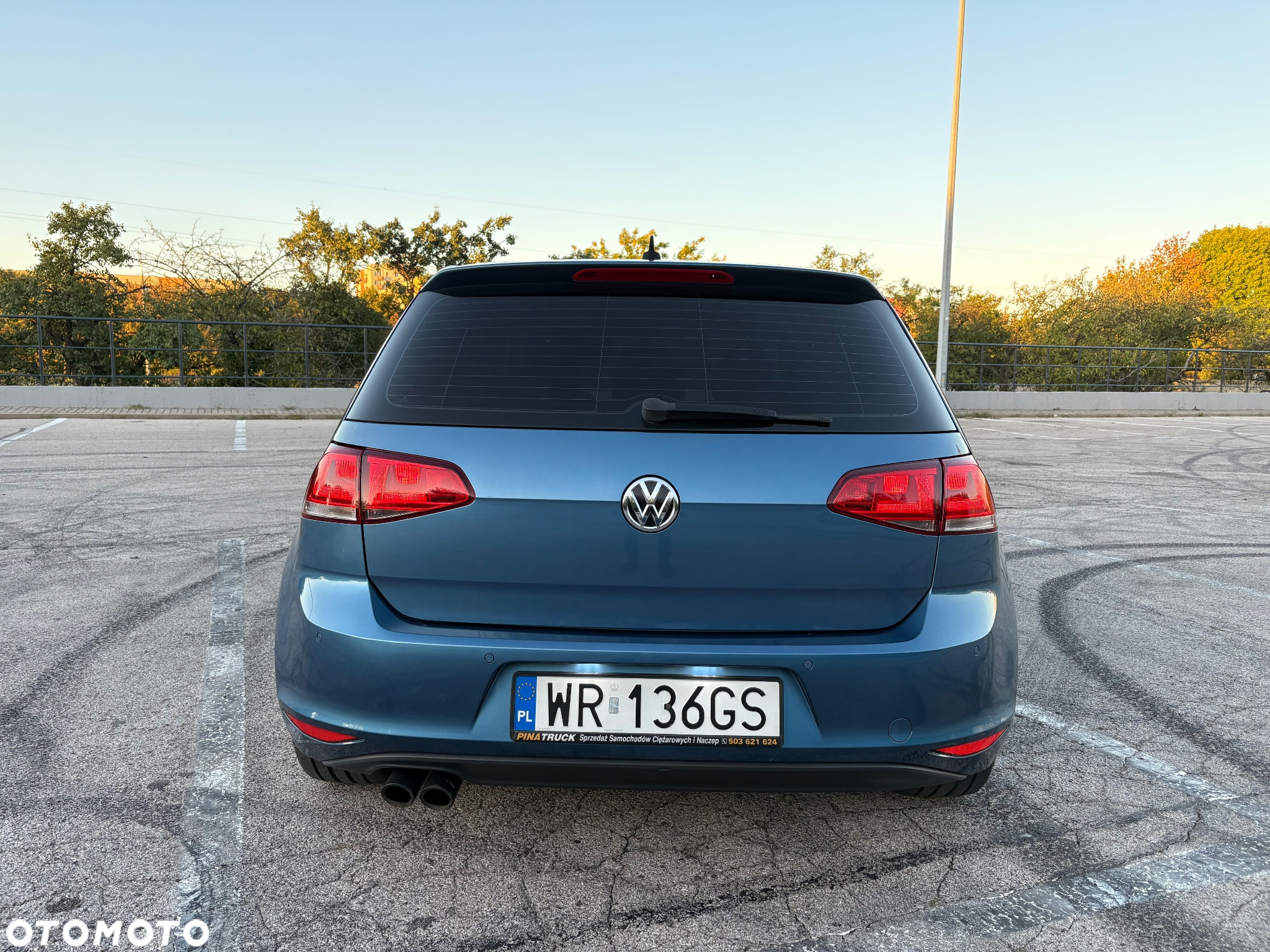 Volkswagen Golf 2.0 BlueTDI 4Motion Comfortline - 5
