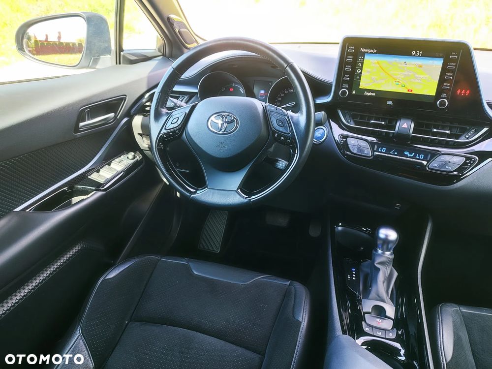 Toyota C-HR 2.0 Hybrid Executive - 38