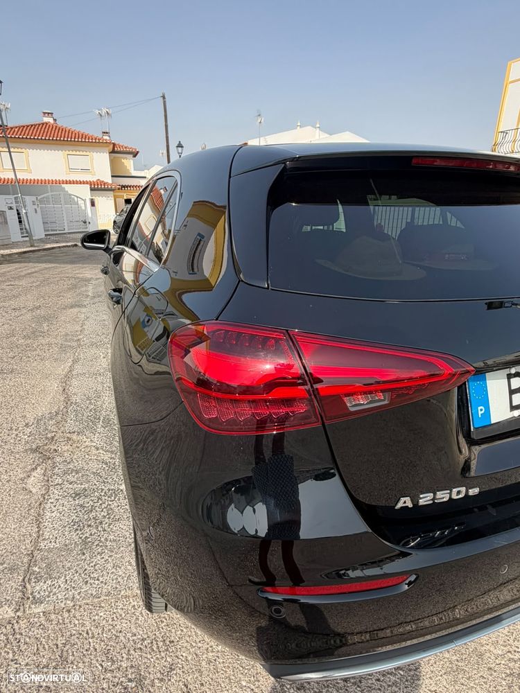 Mercedes-Benz A 250 e - 10