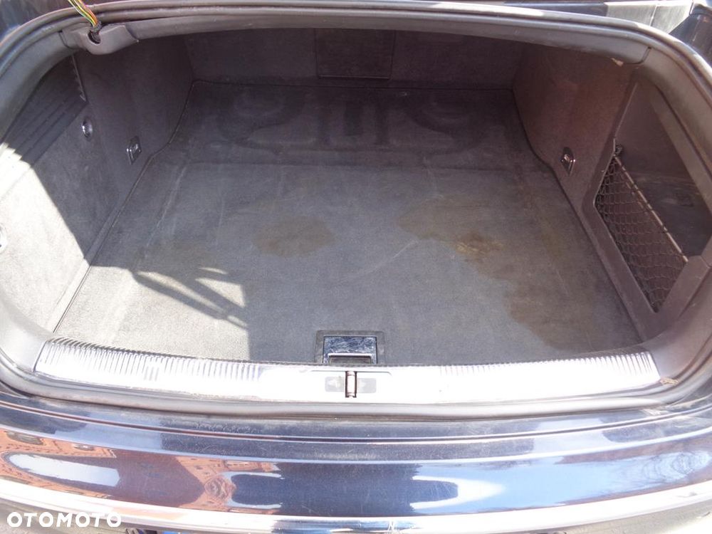 Volkswagen Phaeton 3.0 V6 TDI 4Mot (5 os.) - 22