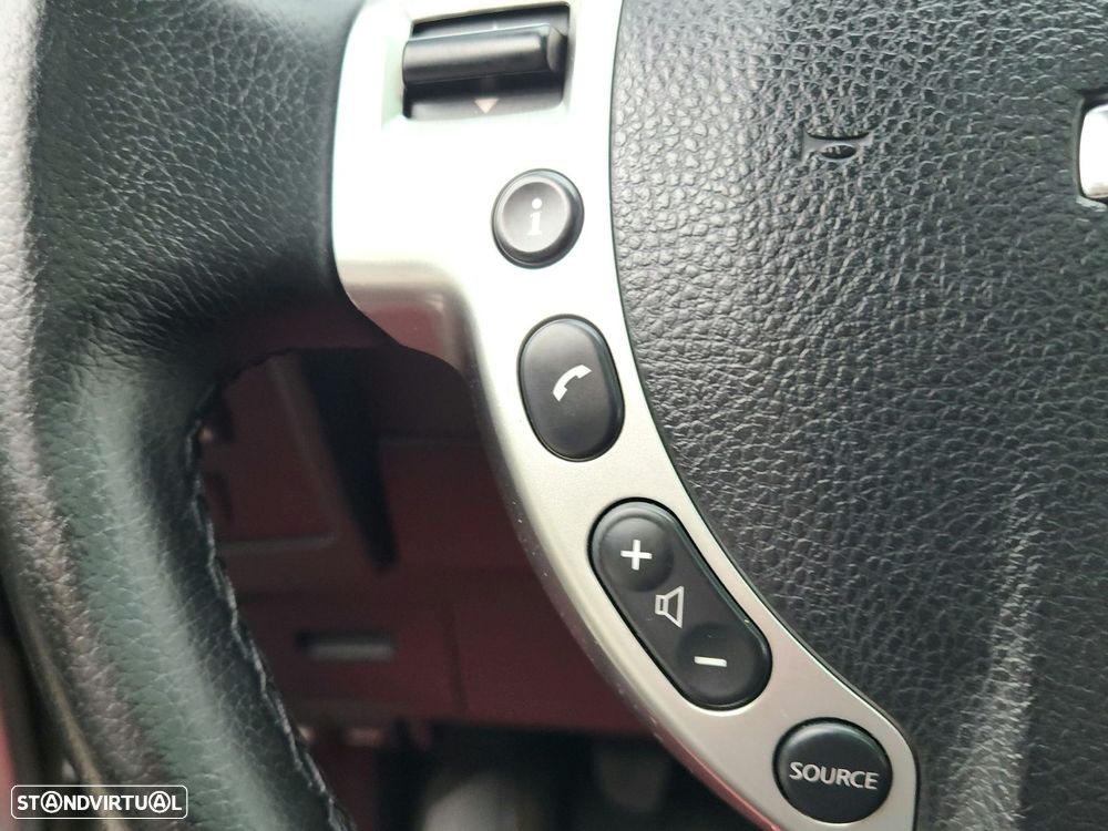 Nissan Qashqai +2 1.5 dCi Tekna Premium 17 - 21