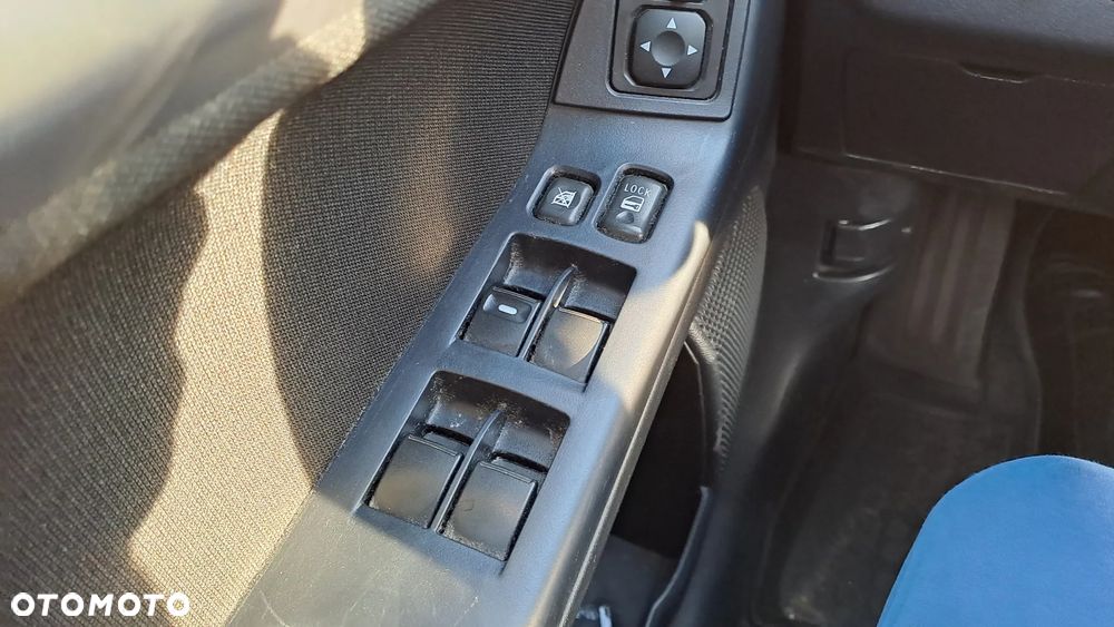 Mitsubishi Lancer 1.6 ClearTec Invite - 12